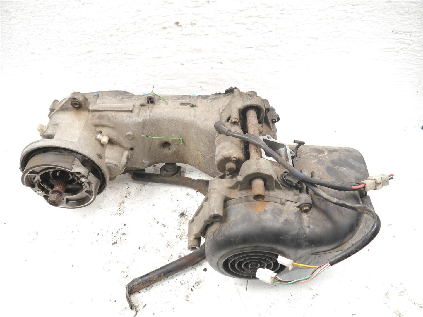 YAMAHA YQ100 AEROX ENGINE (FOR REPAIR)