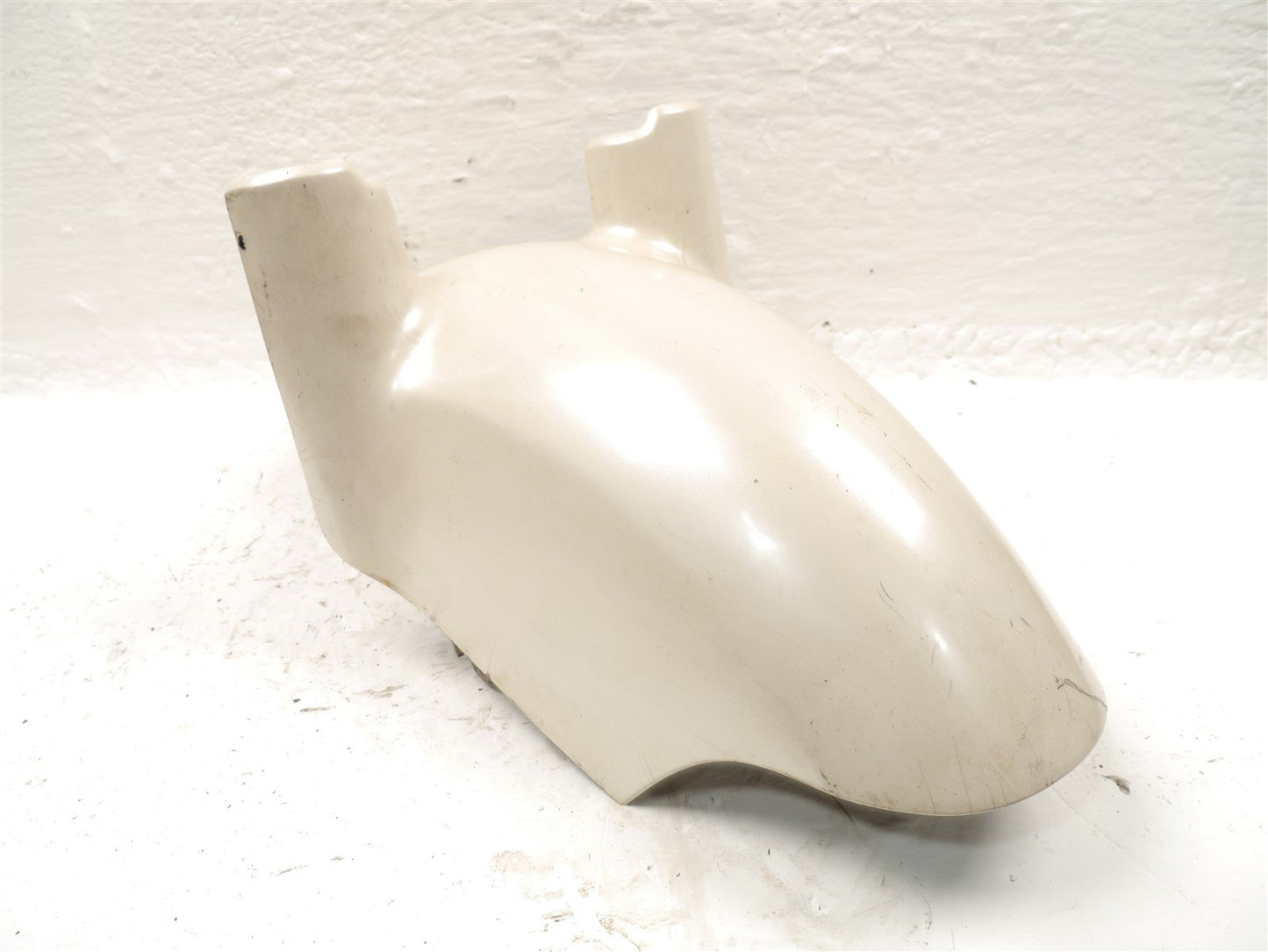 HONDA PC800 PACIFIC COAST FRONT MUDGUARD (DAMAGED)