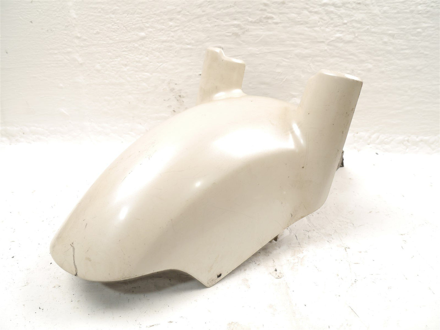 HONDA PC800 PACIFIC COAST FRONT MUDGUARD (DAMAGED)
