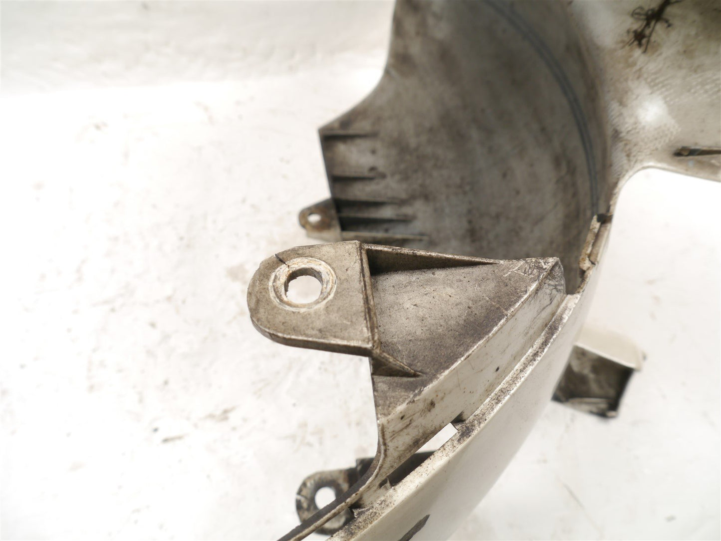 HONDA PC800 PACIFIC COAST FRONT MUDGUARD (DAMAGED)
