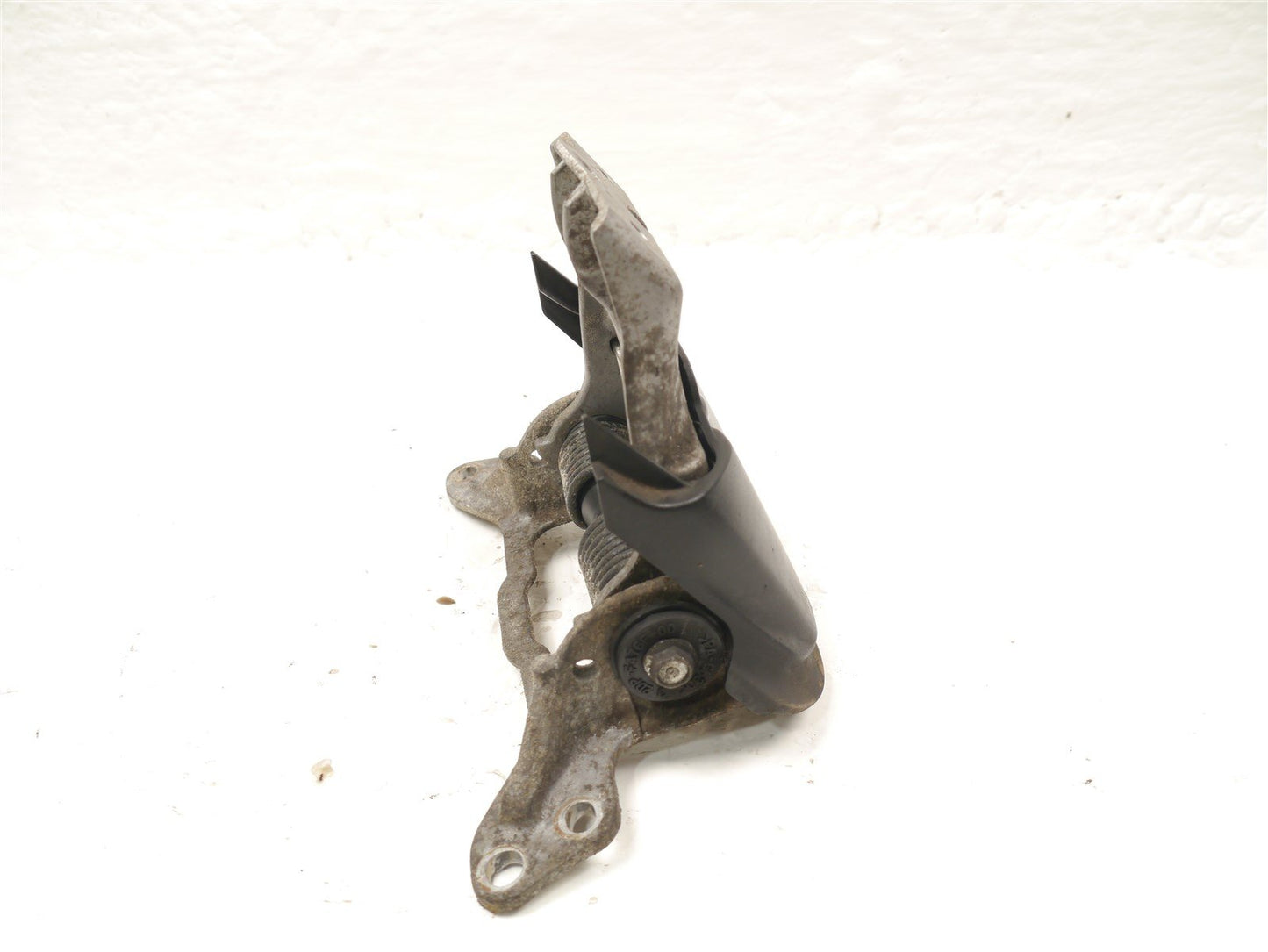 YAMAHA GPD125 NMAX 2015-2020 SEAT HINGE