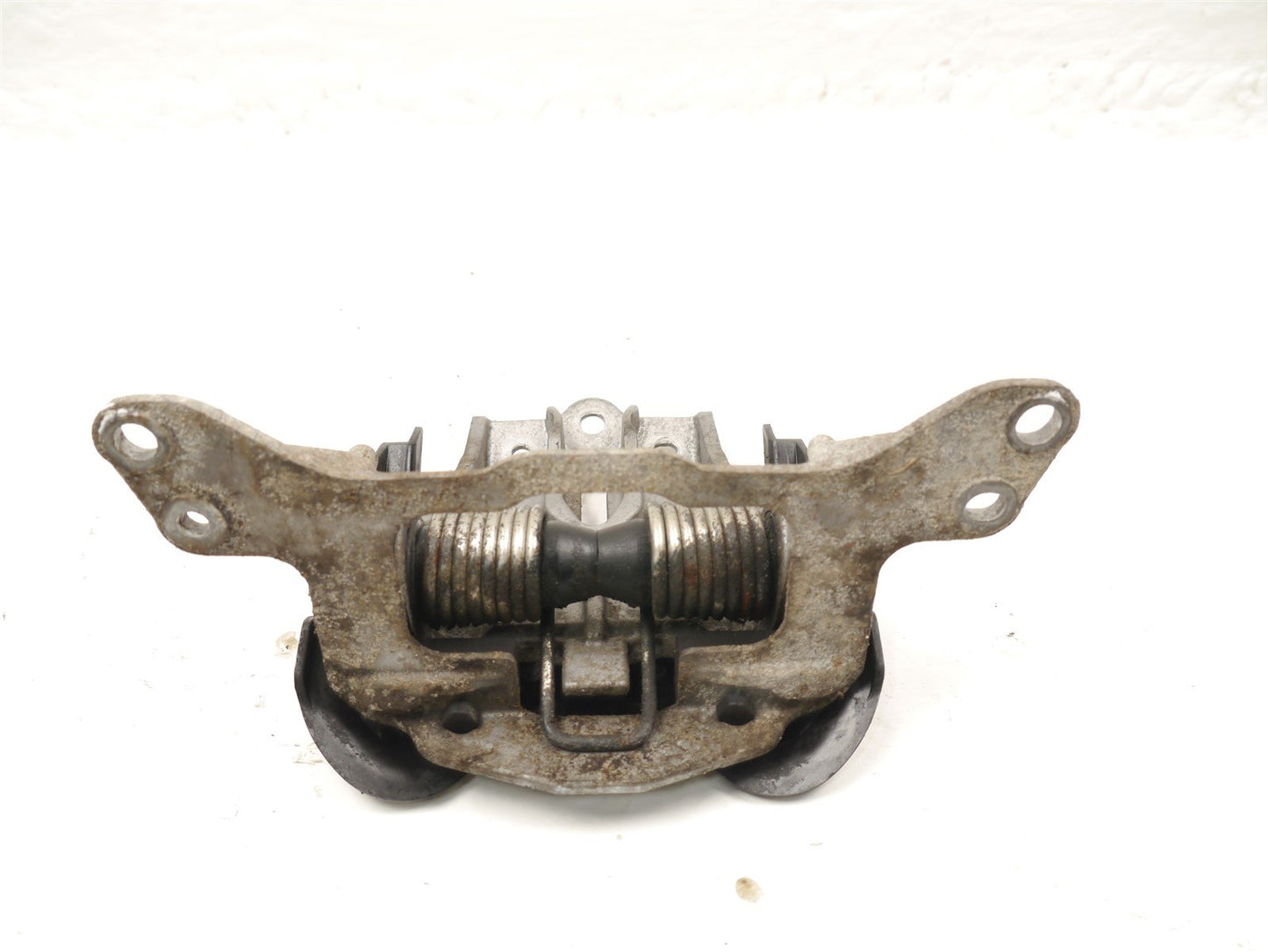 YAMAHA GPD125 NMAX 2015-2020 SEAT HINGE