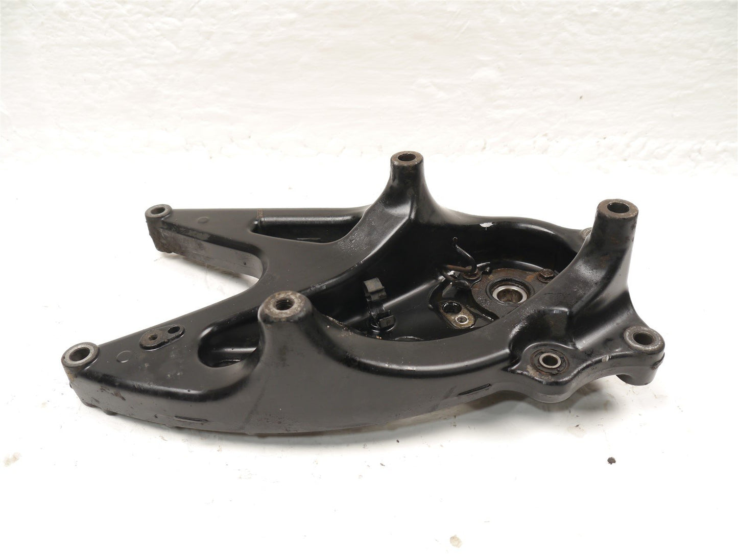 YAMAHA GPD125 NMAX 2015-2020 REAR WHEEL MOUNT