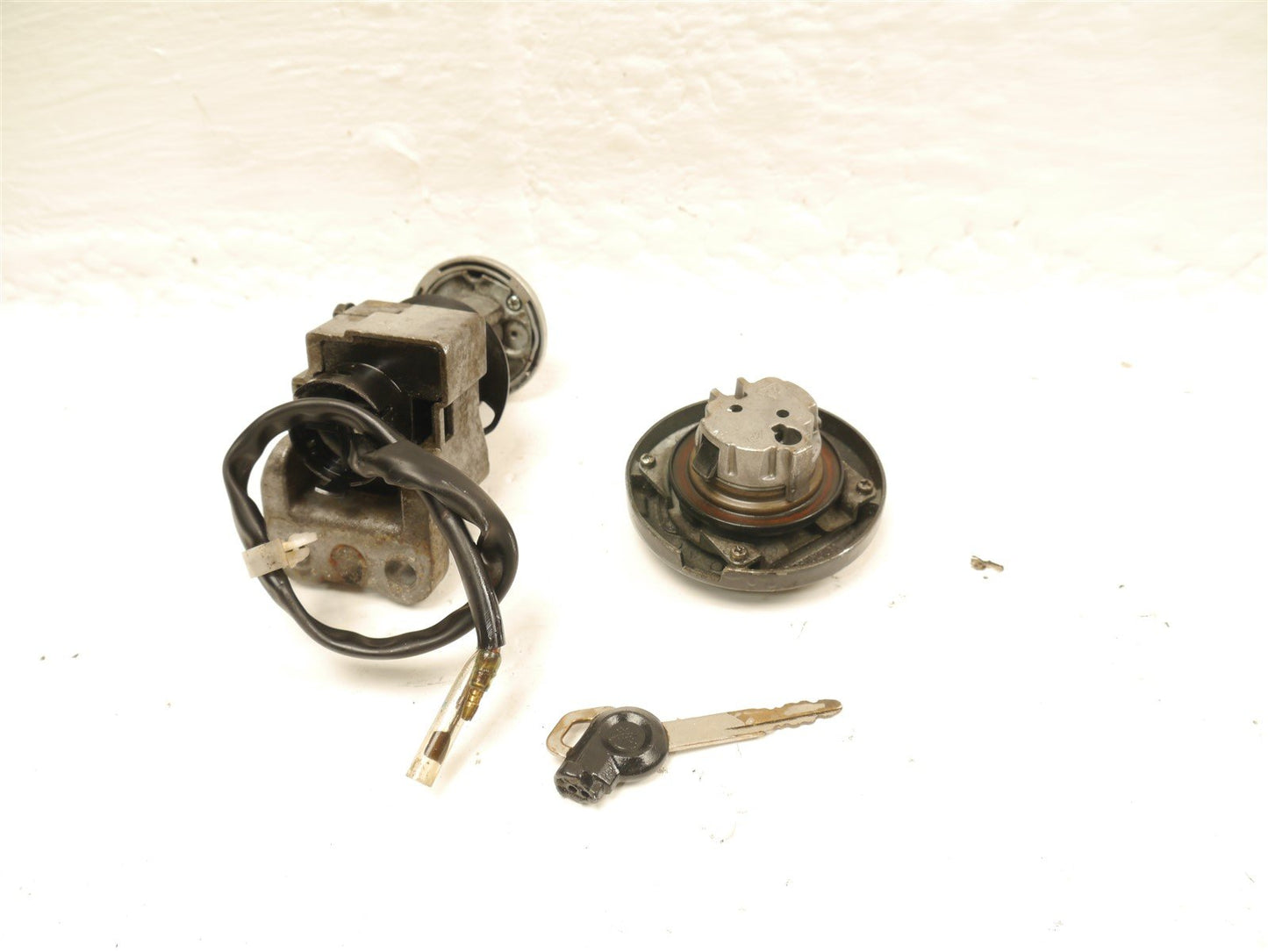 YAMAHA GPD125 NMAX 2015-2020 IGNITION SWITCH & FUEL CAP