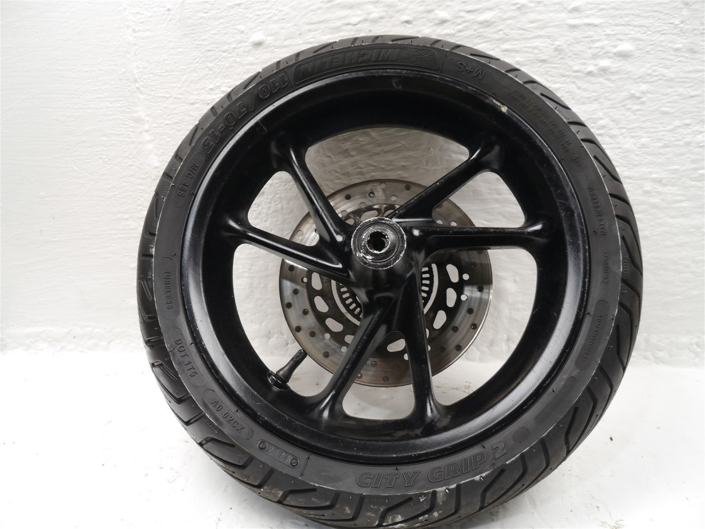 YAMAHA GPD125 NMAX 2015-2020 FRONT WHEEL & TIRE