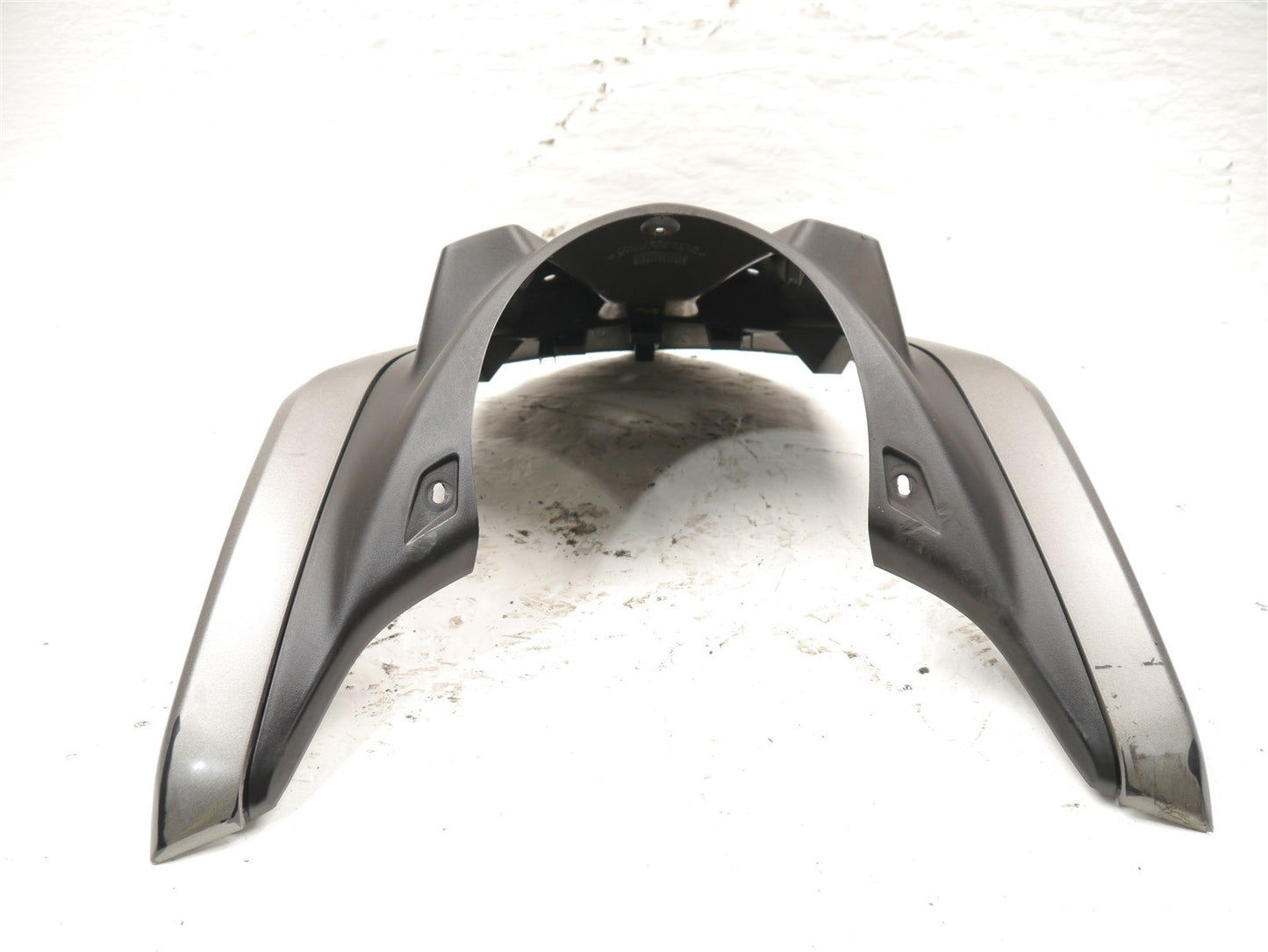 YAMAHA GPD125 NMAX 2015-2020 SCREEN FAIRING (WITH CRACKED OUTER FAIRING)