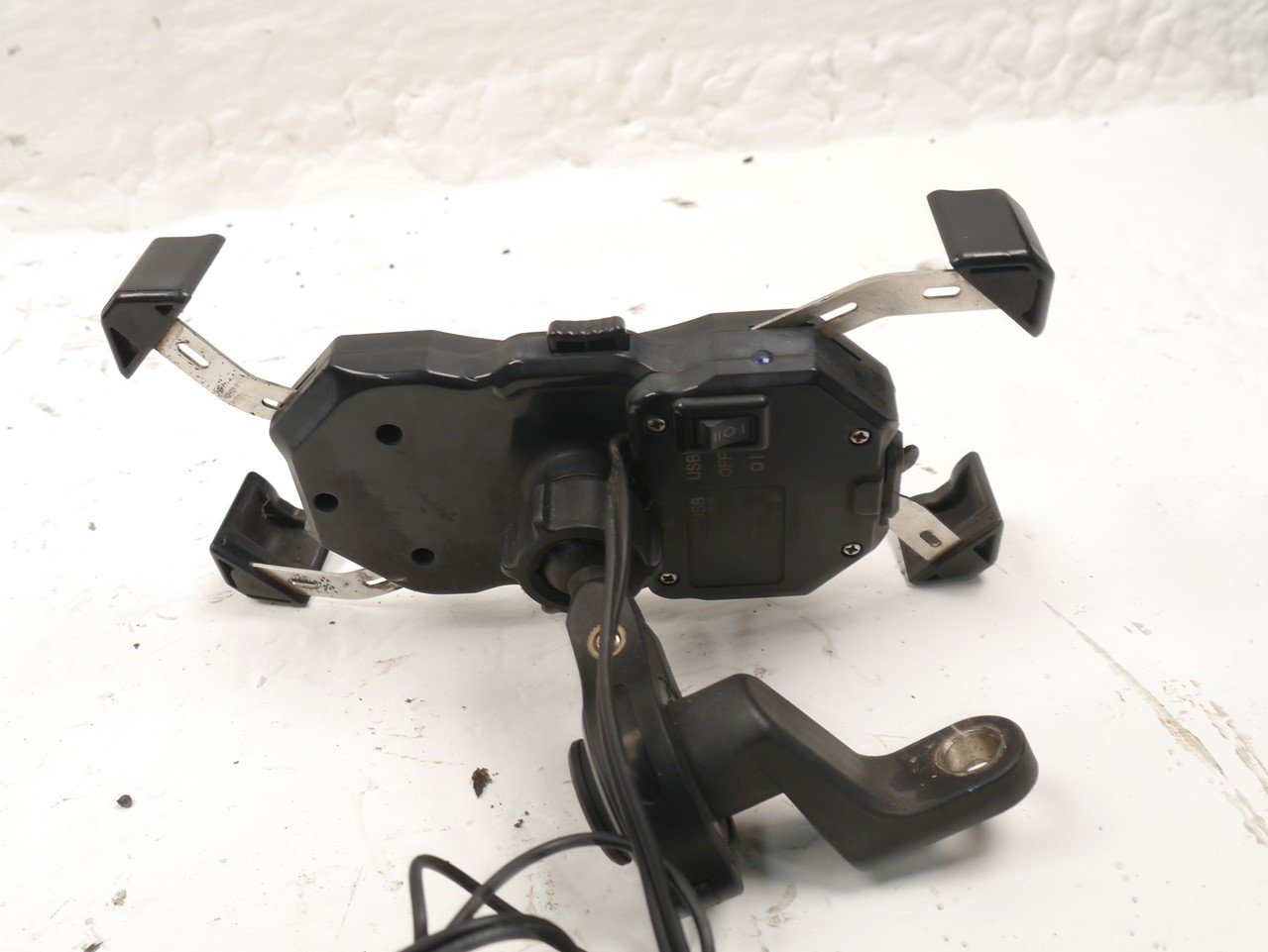 HONDA SH125 i MODE 2016-2019 KEWIG MOTORCYCLE WIRELESS PHONE CHARGER