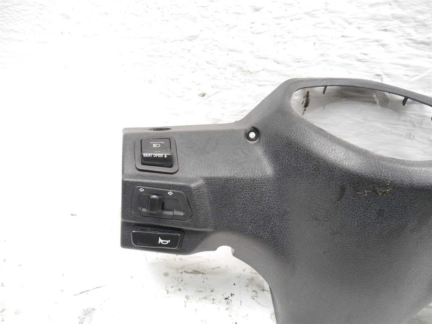 SYM SYMPHONY 125 2022-2024 REAR HANDLEBAR FAIRING & SWITCHES