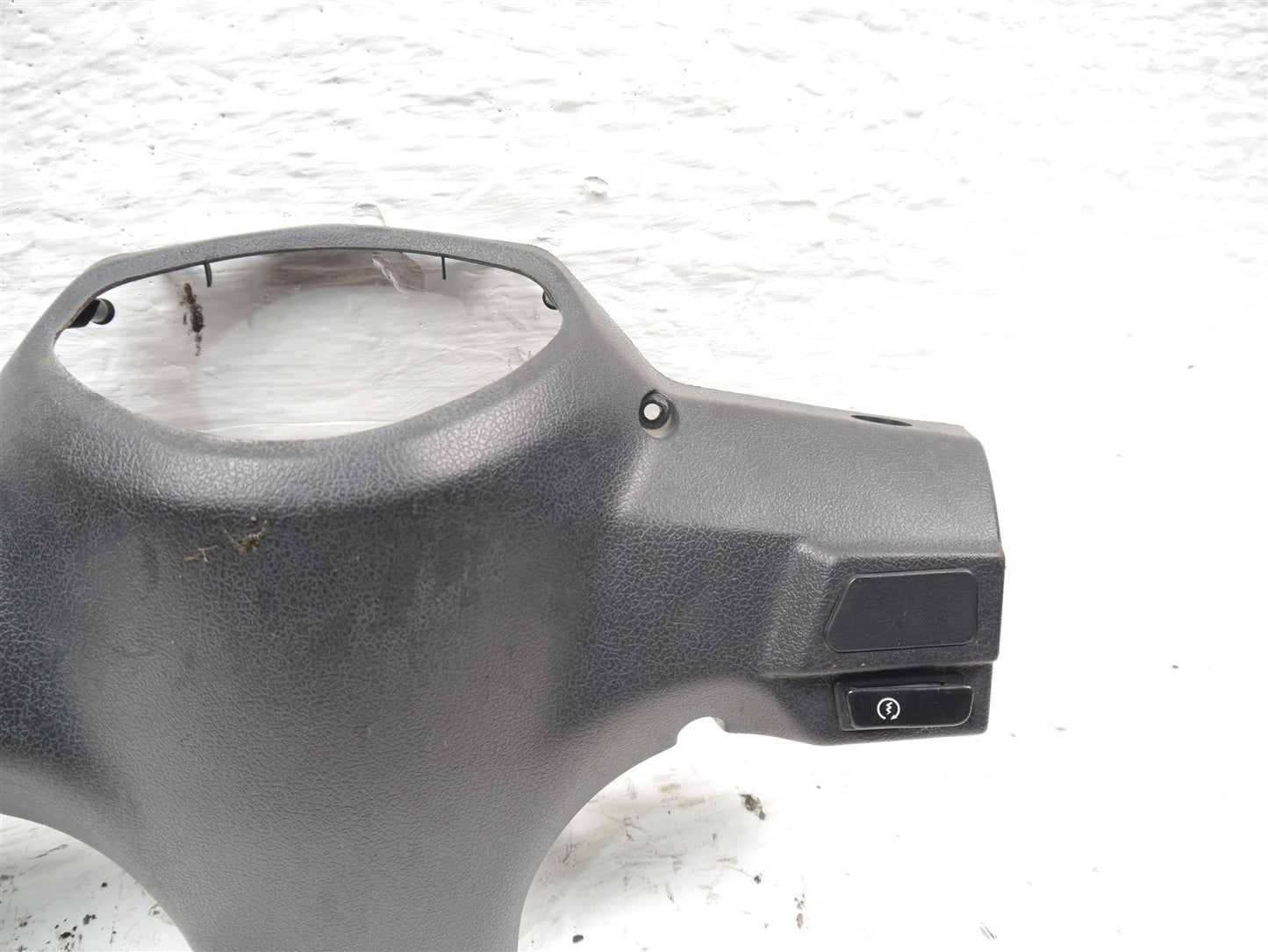 SYM SYMPHONY 125 2022-2024 REAR HANDLEBAR FAIRING & SWITCHES