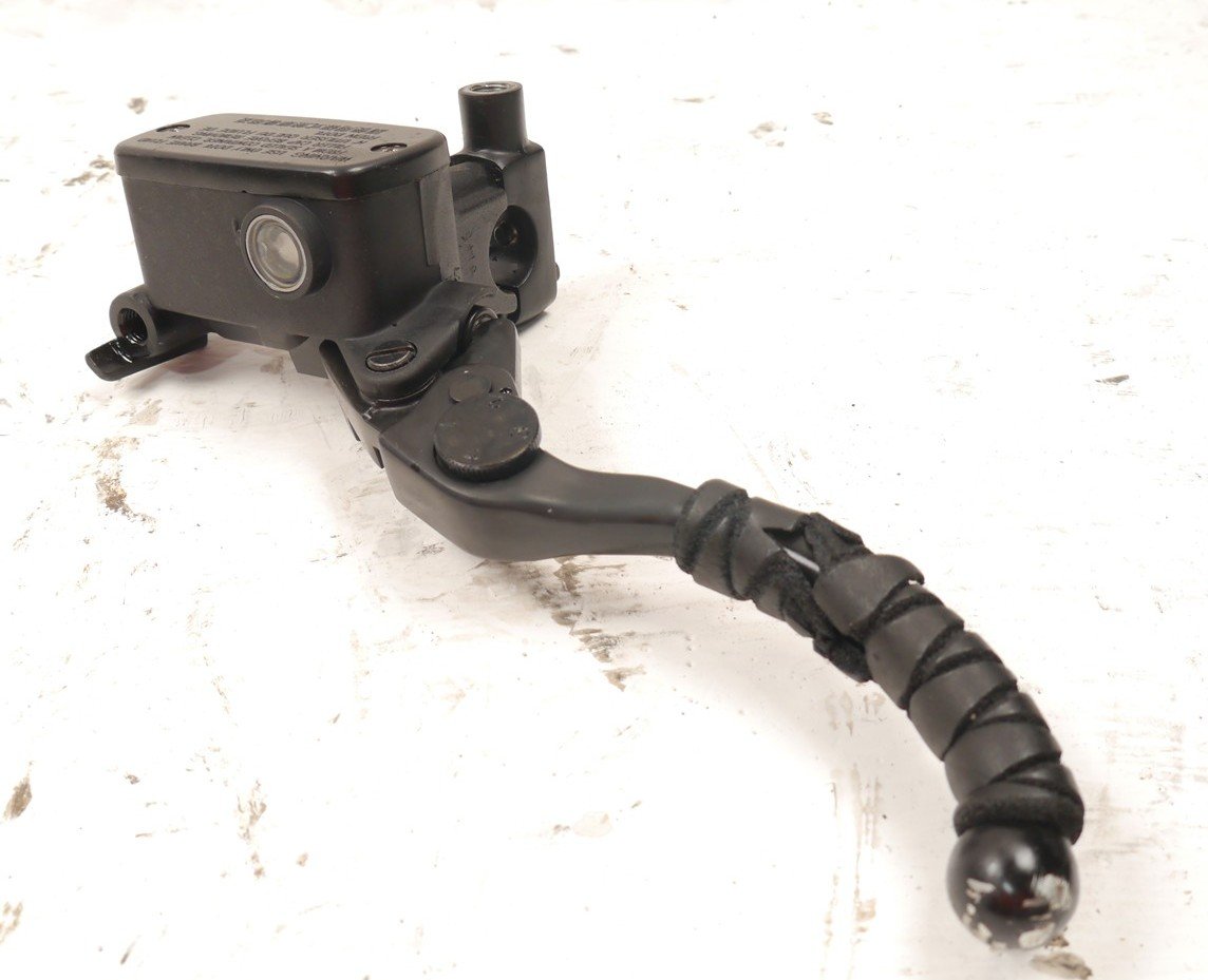 KAWASAKI J125 SC125 2016-2021 REAR BRAKE MASTER CYLINDER & LEVER