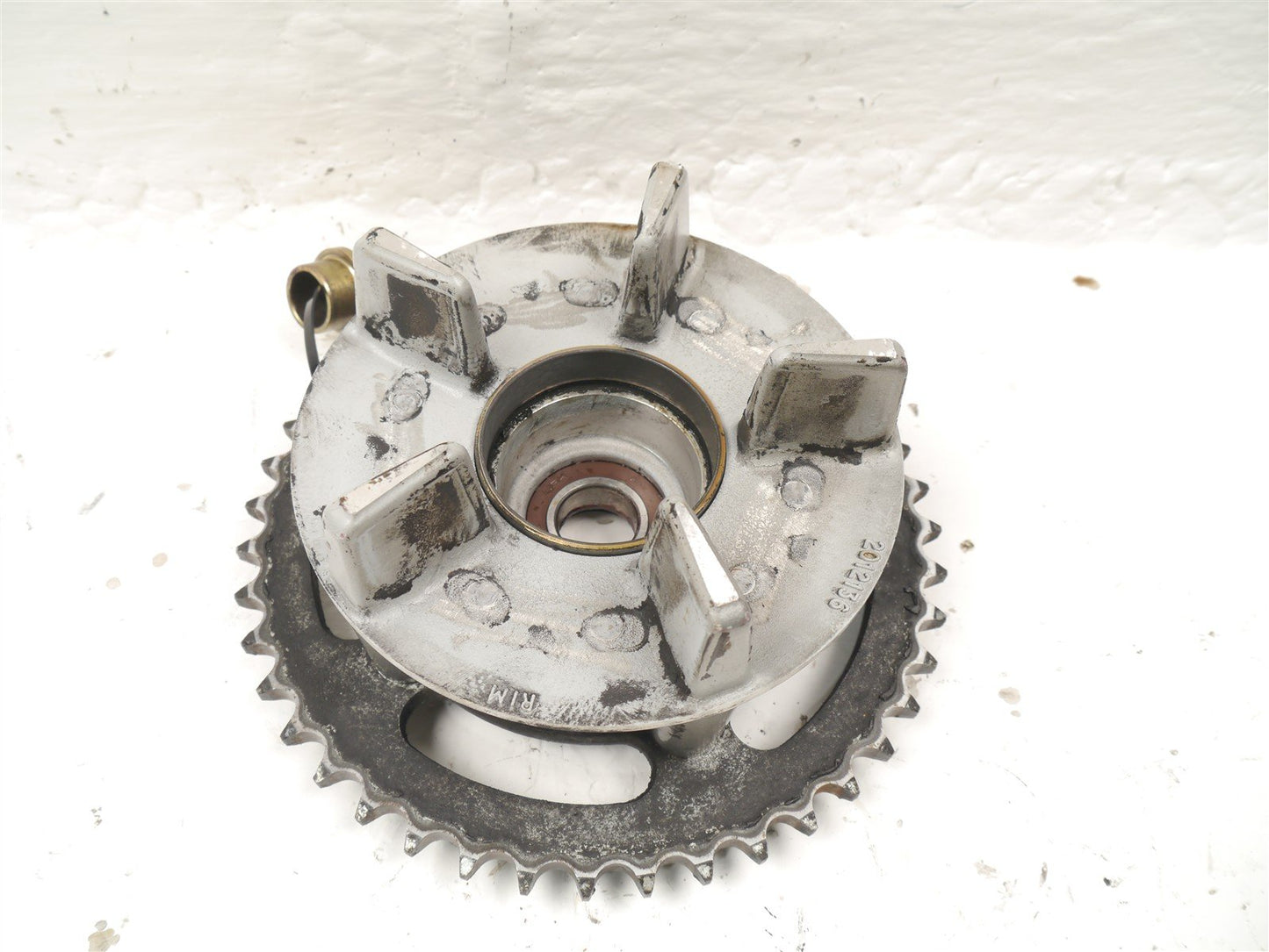 TRIUMPH SPRINT 955i RS 1999-2004 REAR SPROCKET CARRIER