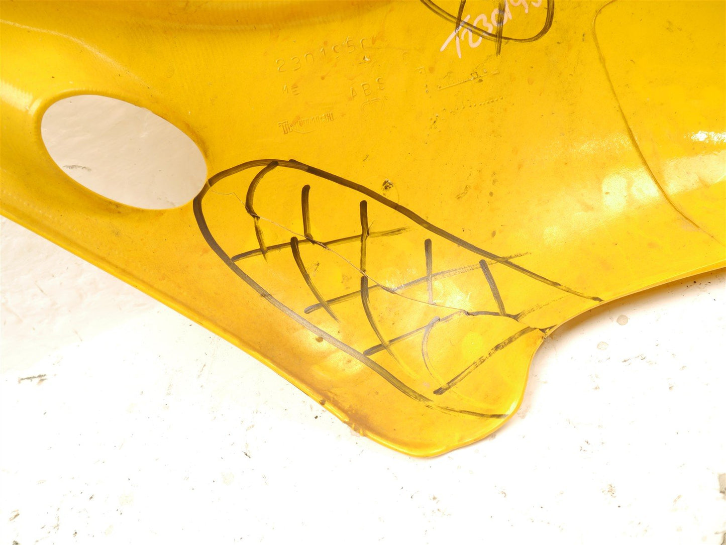 TRIUMPH SPRINT 955i RS 1999-2004 LEFT MAIN FAIRING (FOR REPAIR)