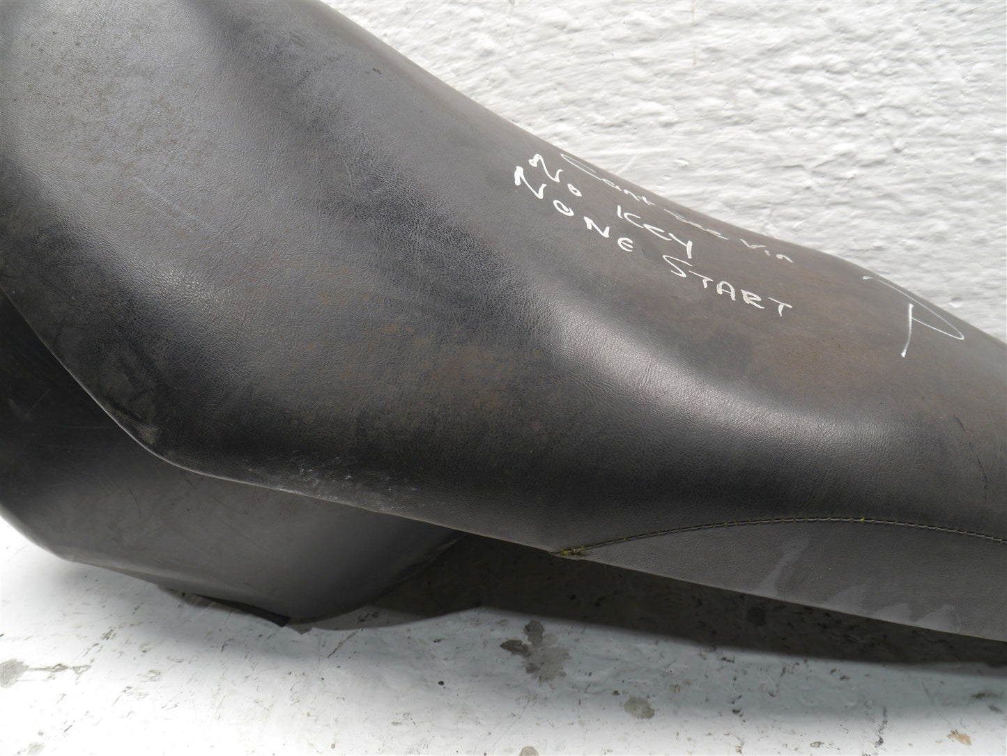 HONDA NSC110 VISION 2012-2016 SEAT AND STORAGE TUB (TORN)