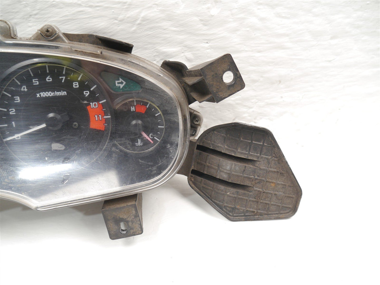 HONDA FES 125 S-WING CLOCKS 46k