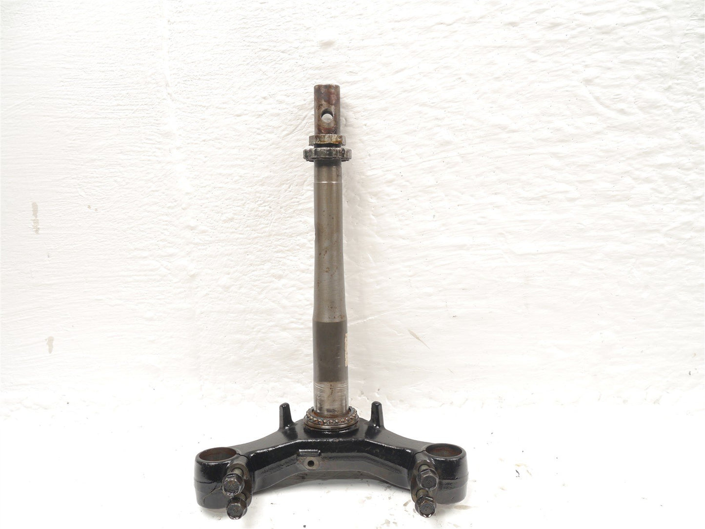 HONDA FES 125 S-WING FRONT FORK YOKE