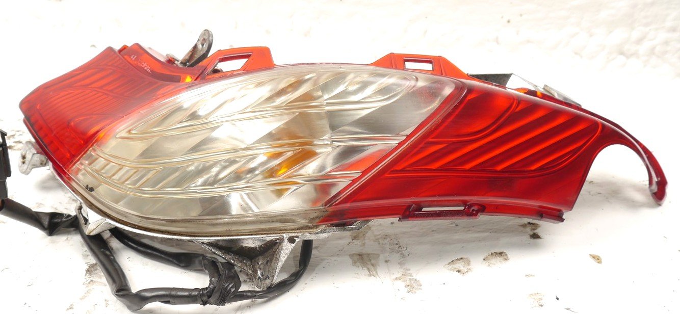 HONDA FES 125 S-WING LEFT REAR INDICATOR LIGHT