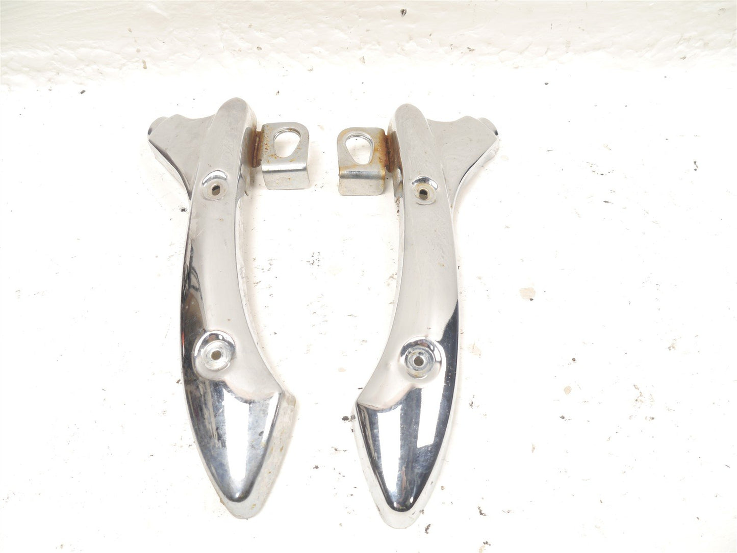 YAMAHA YBR125 CUSTOM REAR CHROME TRIMS