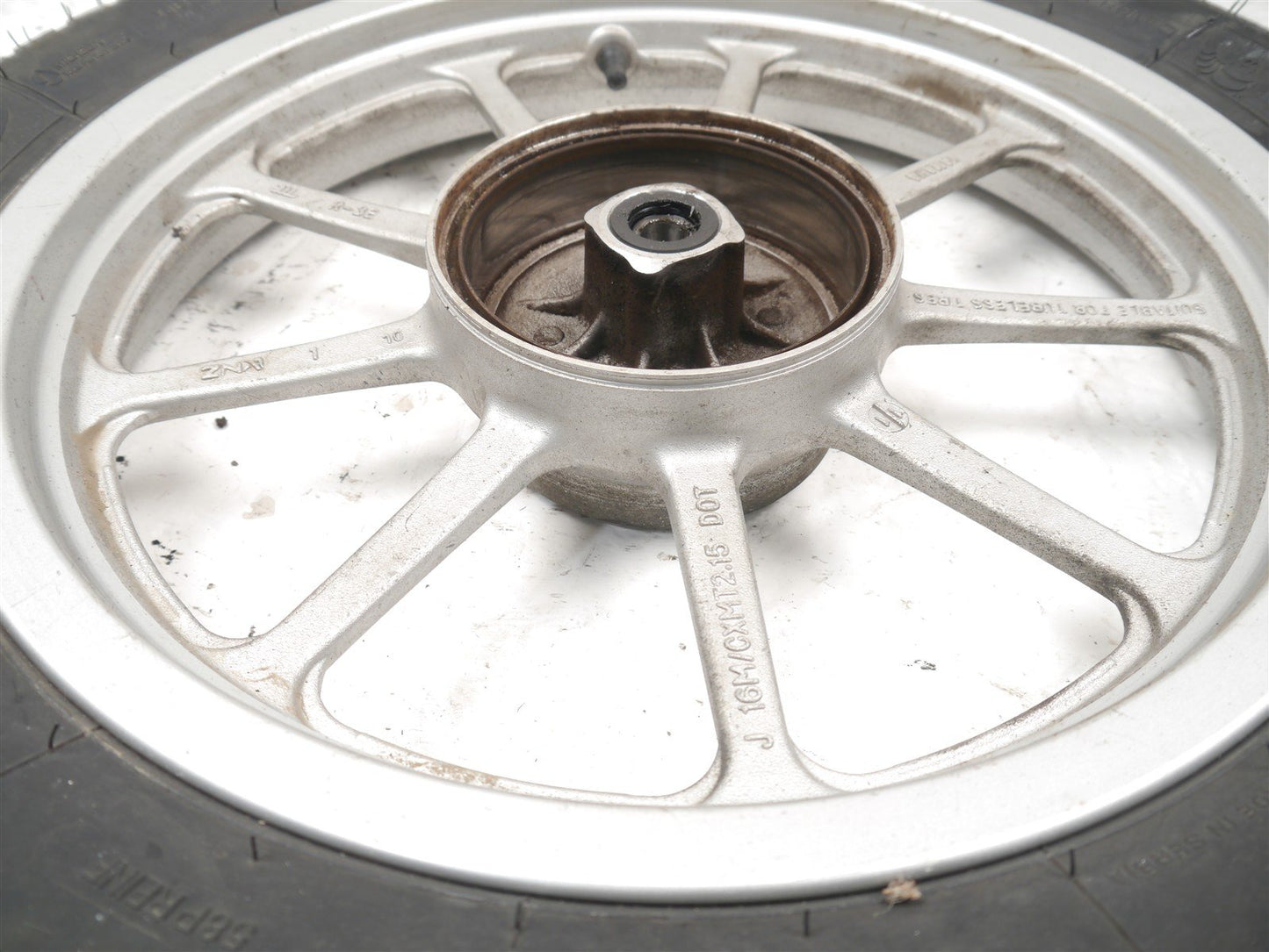 YAMAHA YBR125 CUSTOM REAR WHEEL & TIRE