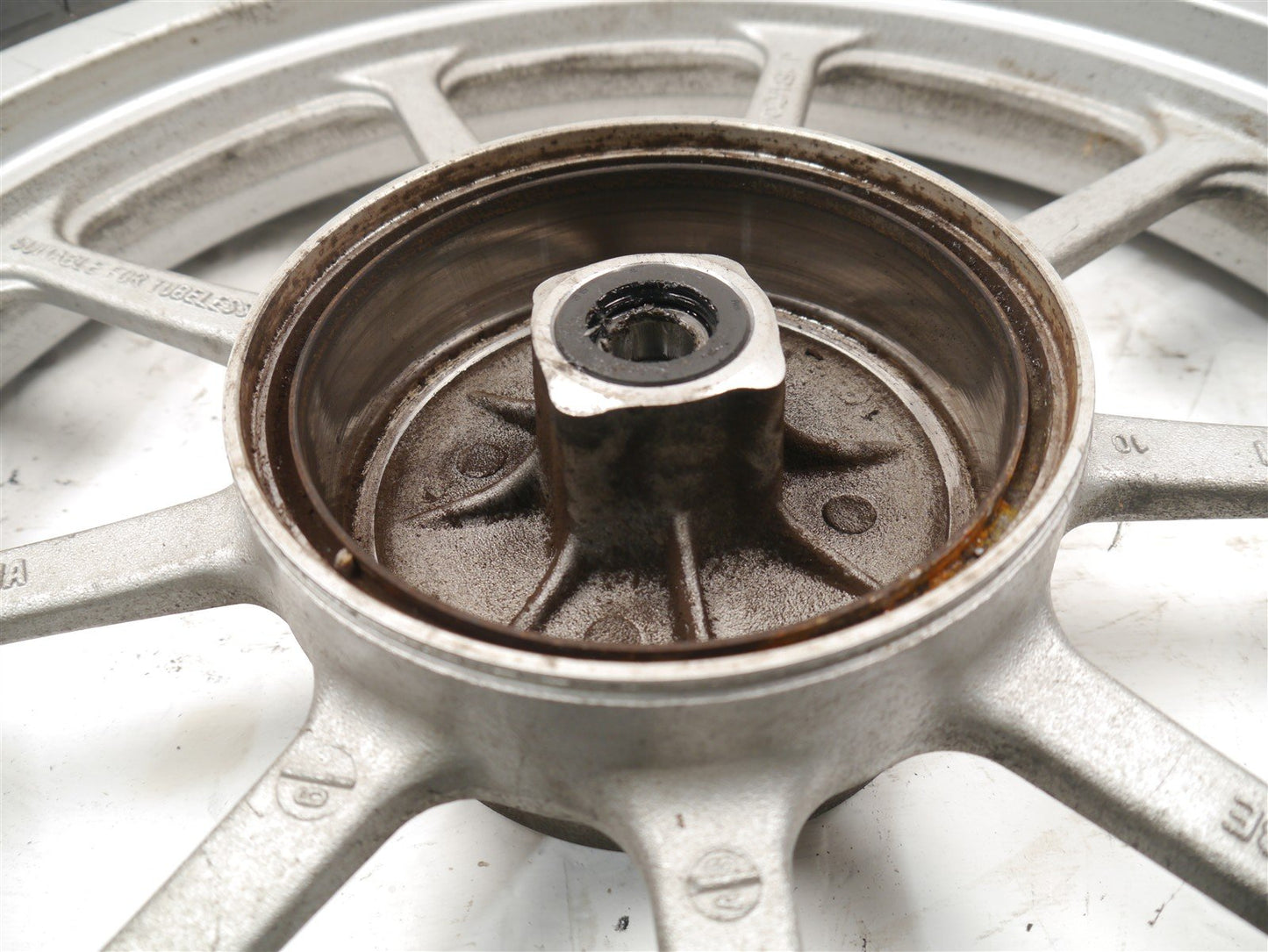 YAMAHA YBR125 CUSTOM REAR WHEEL & TIRE