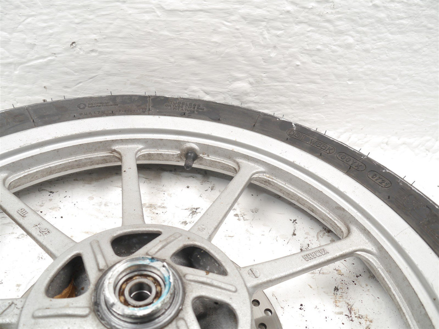 YAMAHA YBR125 CUSTOM FRONT WHEEL & TIRE & BRAKE DISC