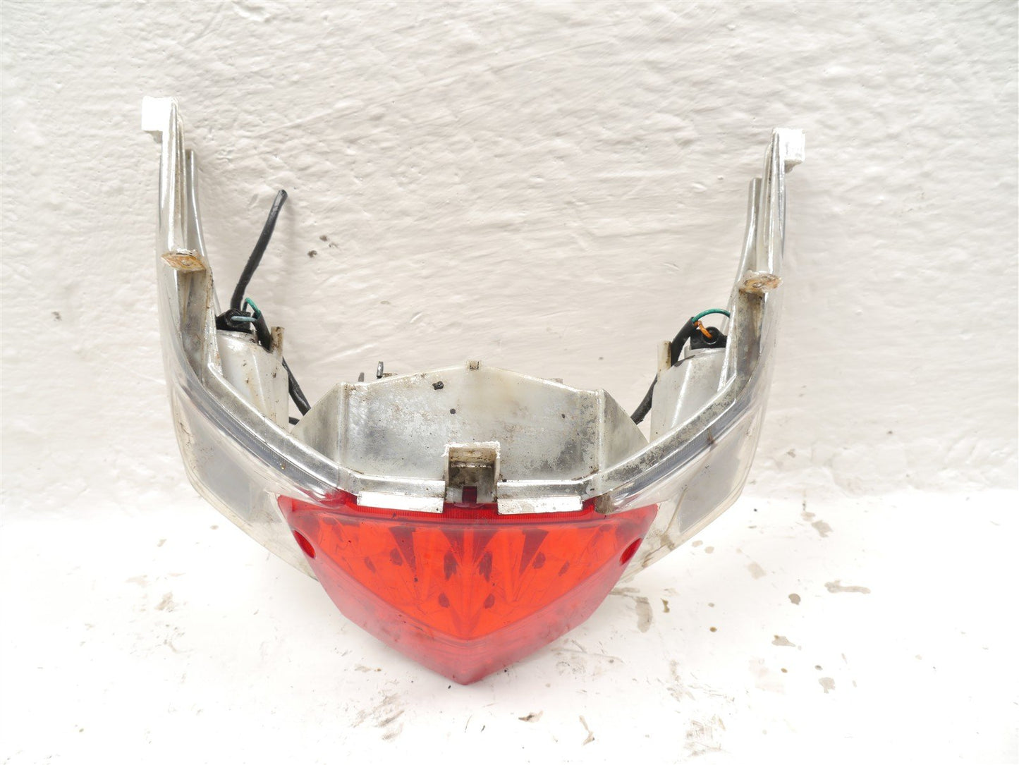 SYM SYMPHONY ST 125 2014-2015 REAR LIGHT