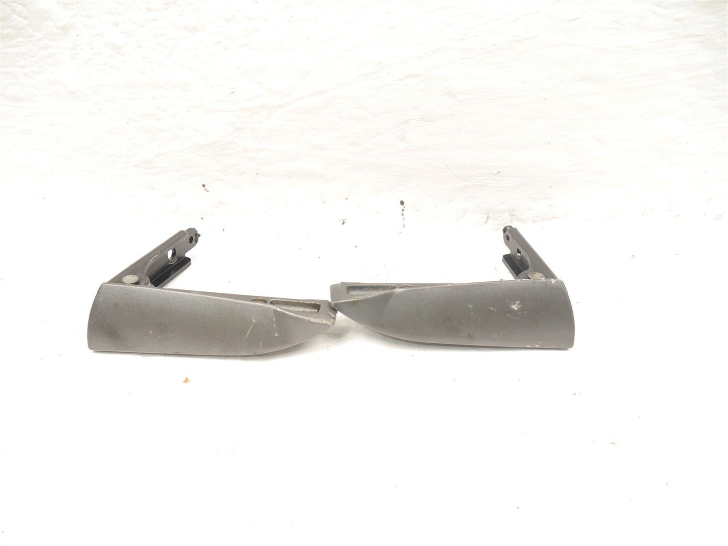PIAGGIO BEVERLY 350 REAR FOOT PEGS
