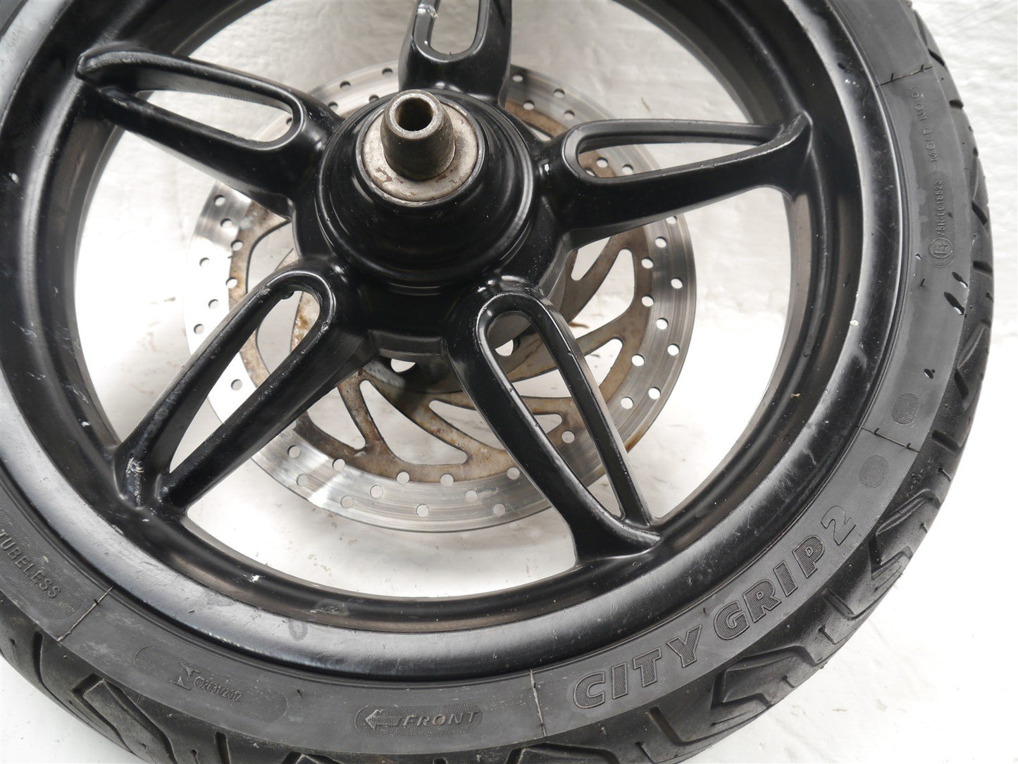 PIAGGIO BEVERLY 350 FRONT WHEEL & BRAKE DISC