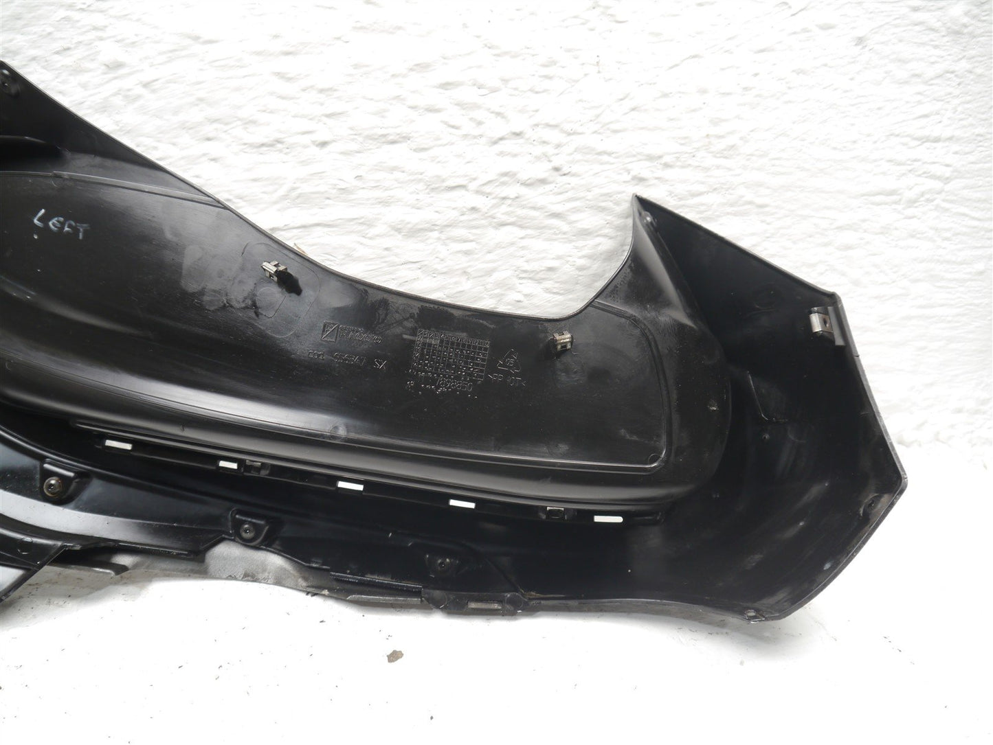 PIAGGIO BEVERLY 350 LEFT FOOT FAIRING