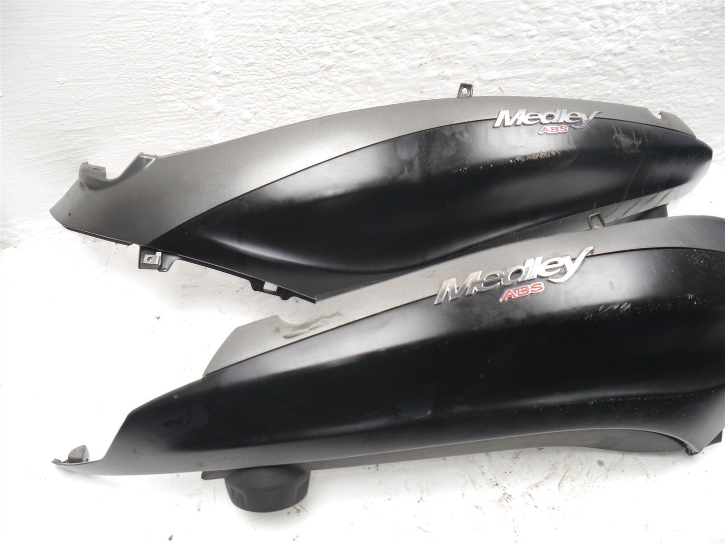 PIAGGIO BEVERLY 350 SIDE PANELS LEFT & RIGHT