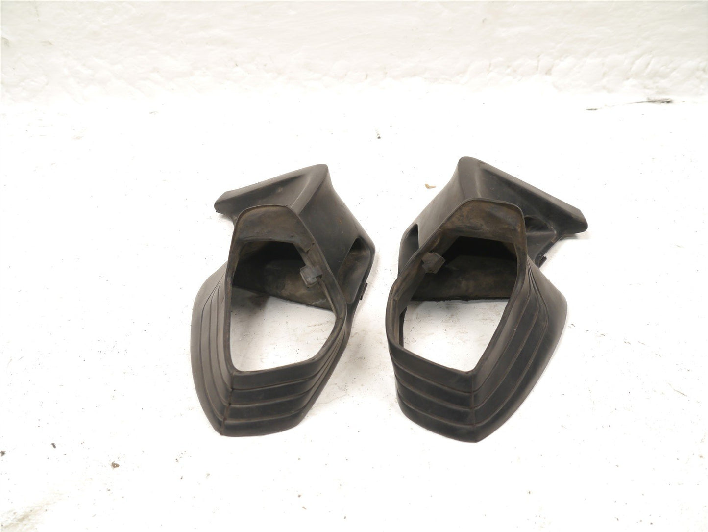 HONDA GL1500 GOLDWING MIRROR RUBBERS