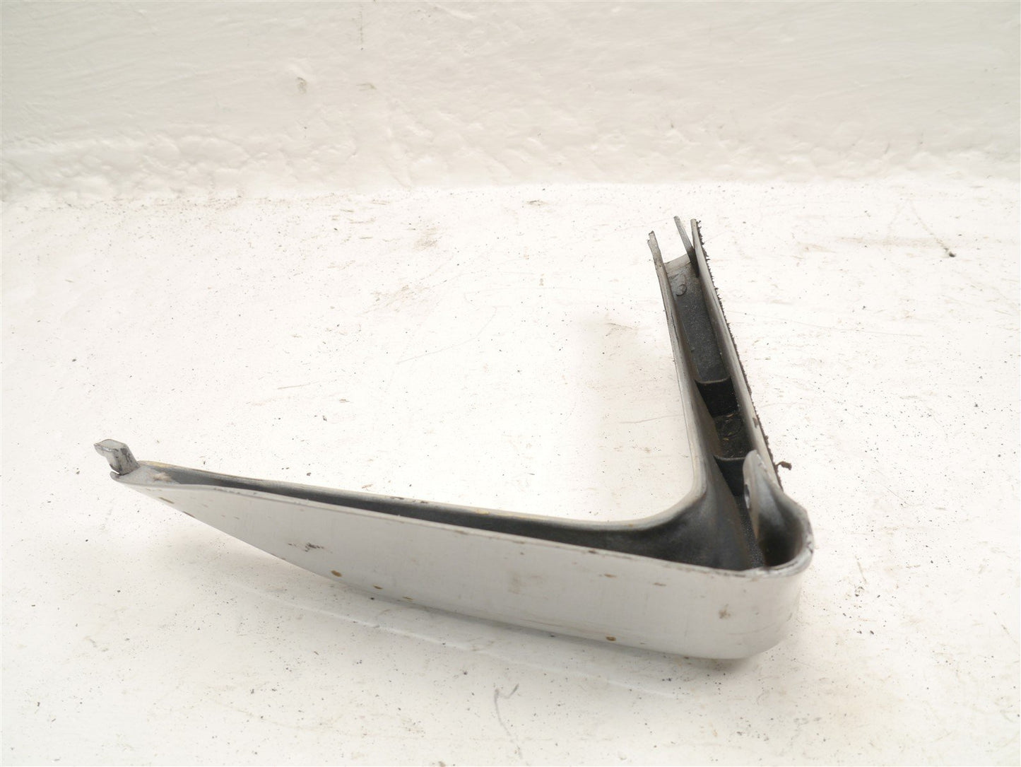 HONDA GL1500 GOLDWING RIGHT FAIRING TRIM