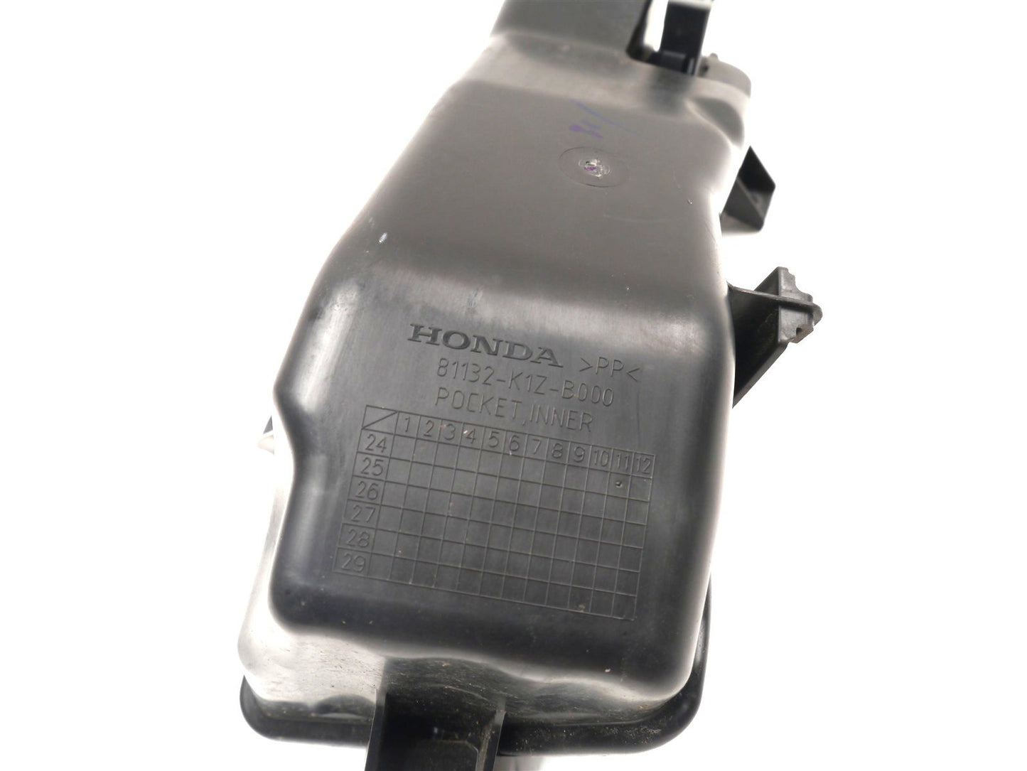 HONDA PCX 125 DX 2025-2026 INNER POCKET USB SOCKET