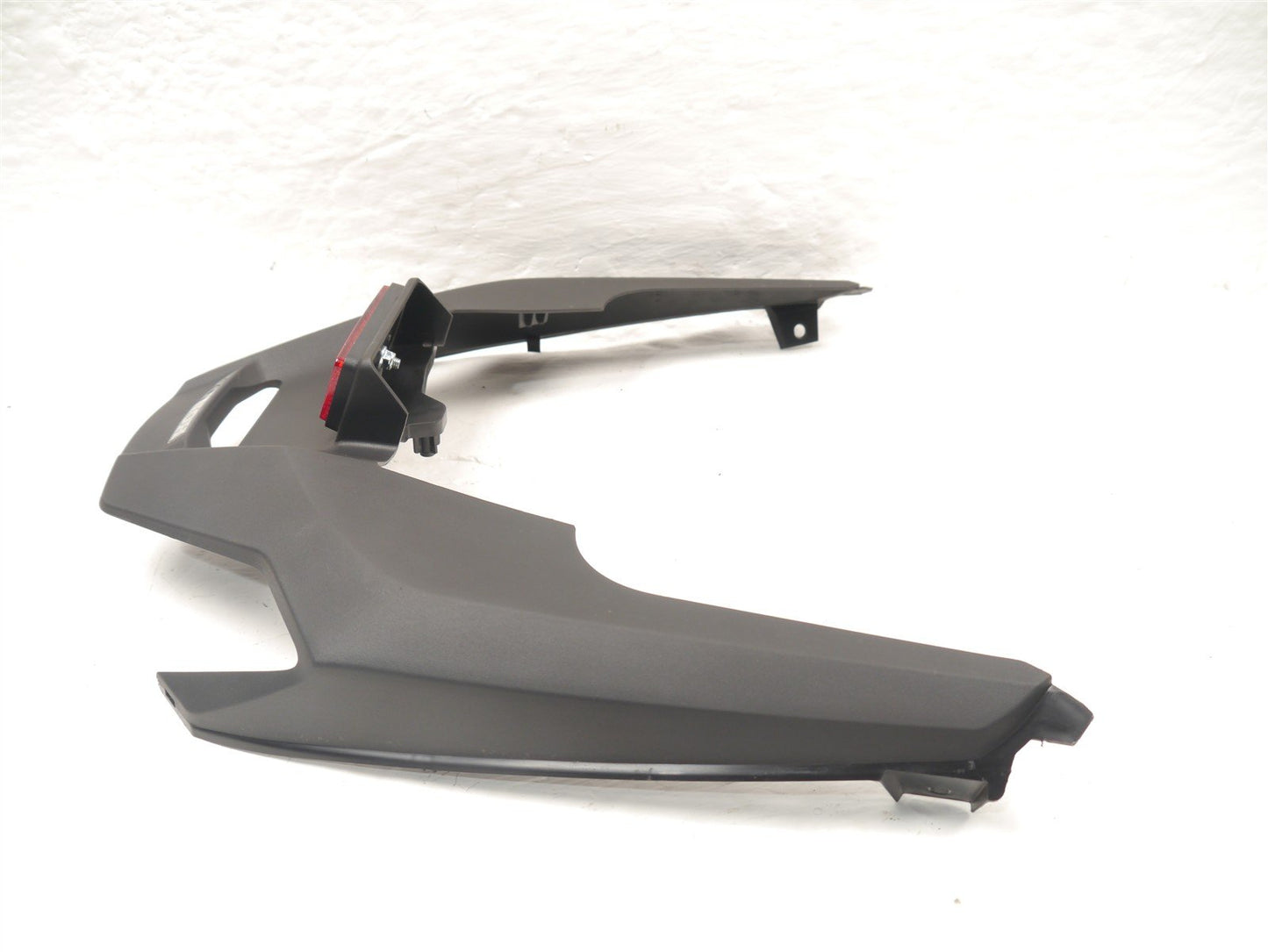 HONDA PCX 125 DX 2025-2026 REAR LIGHT LOWER FAIRING