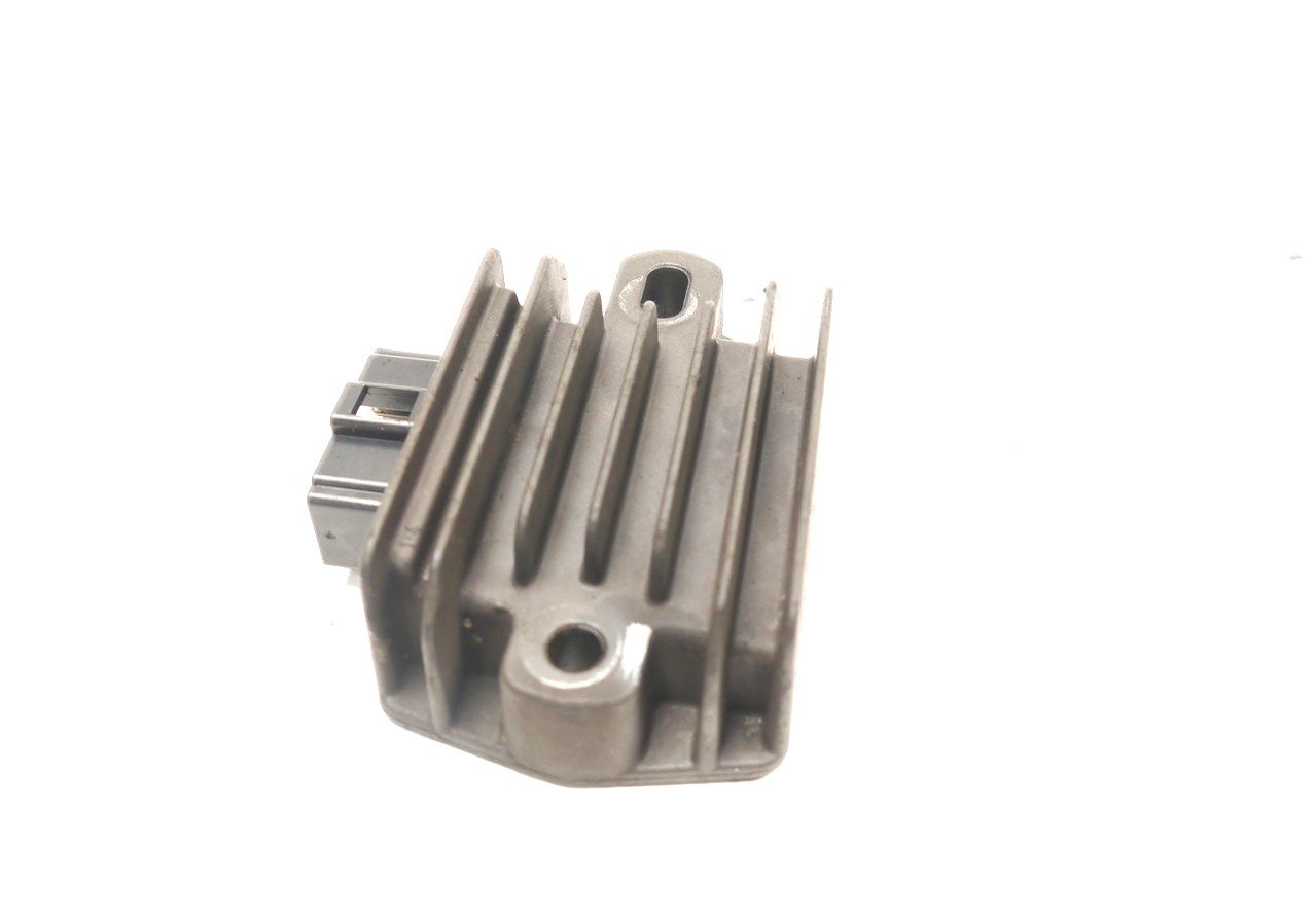HONDA CB125 F 2015-2019 VOLTAGE REGULATOR RECTIFIER