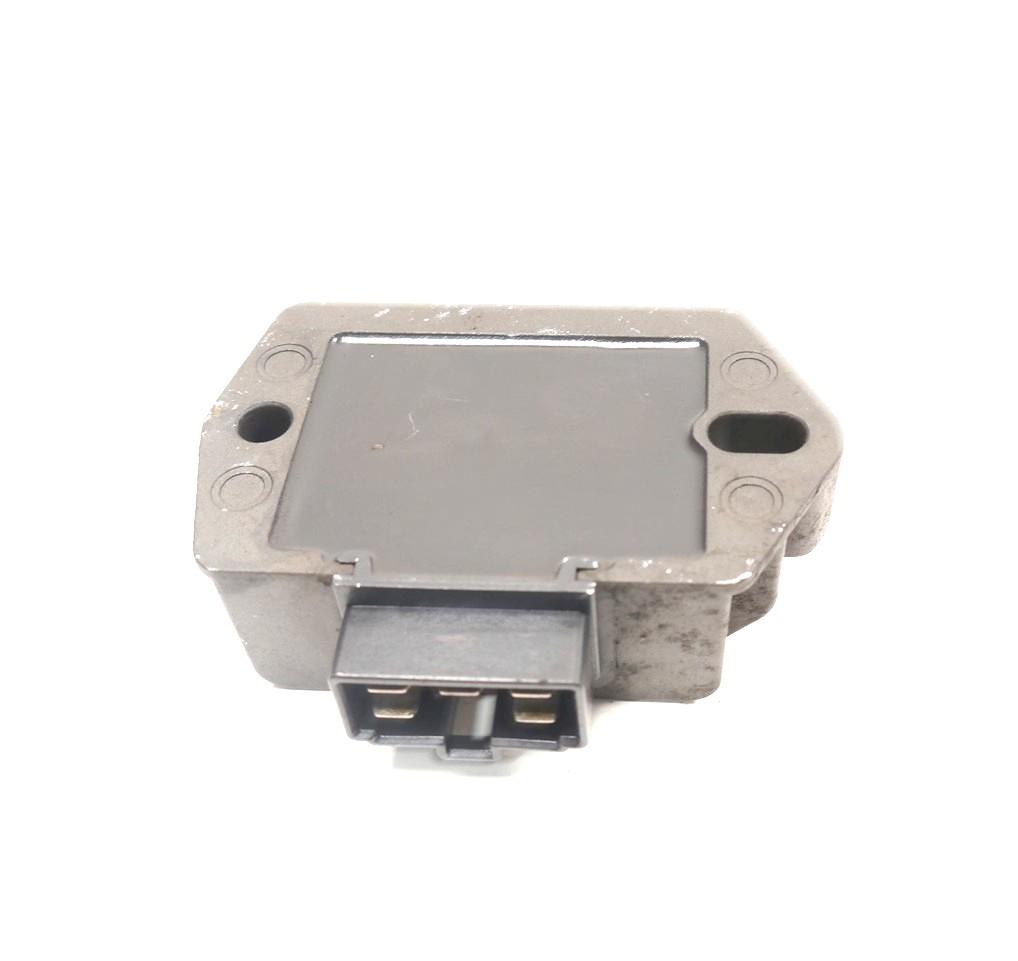 HONDA CB125 F 2015-2019 VOLTAGE REGULATOR RECTIFIER