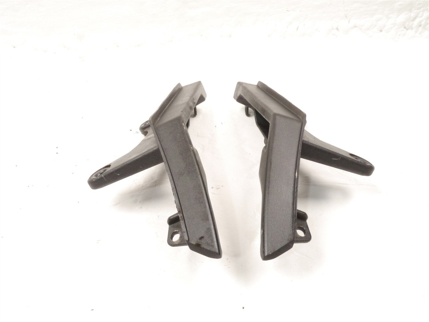 ZONTES ZT125 G1 2021-2025 GRAB HANDLES