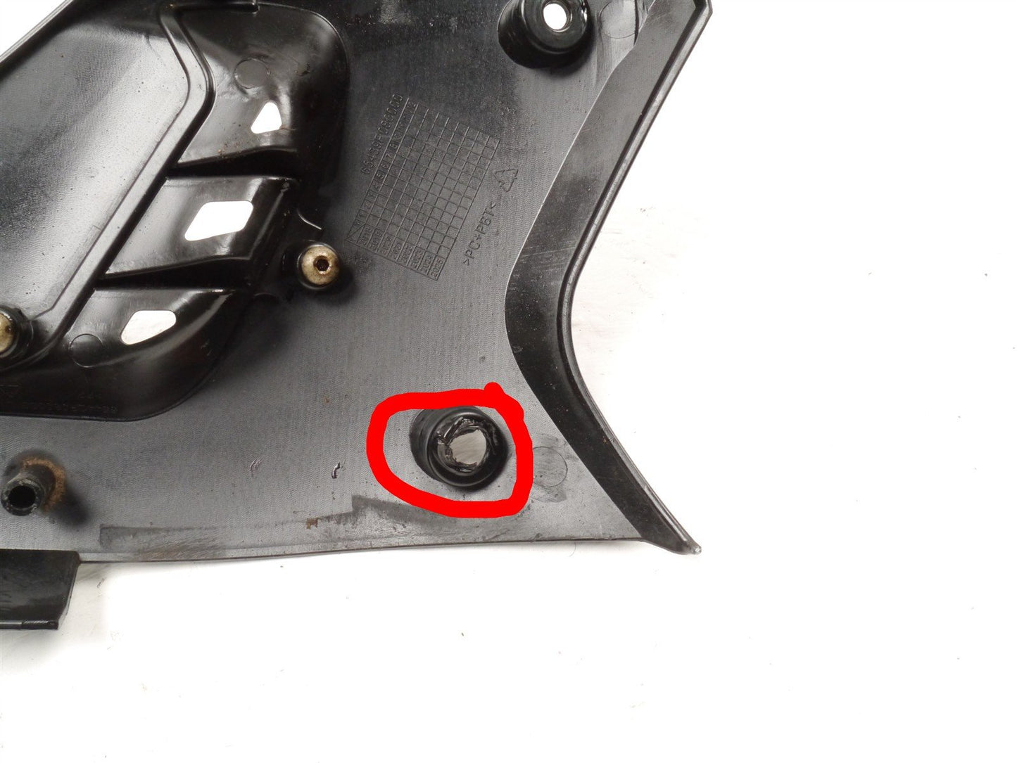 BENELLI 502 C LEFT BELLY FAIRING (DAMAGED)