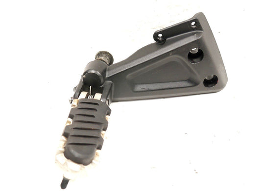 BENELLI 502 C FRONT RIGHT FOOTREST HANGER & PEG
