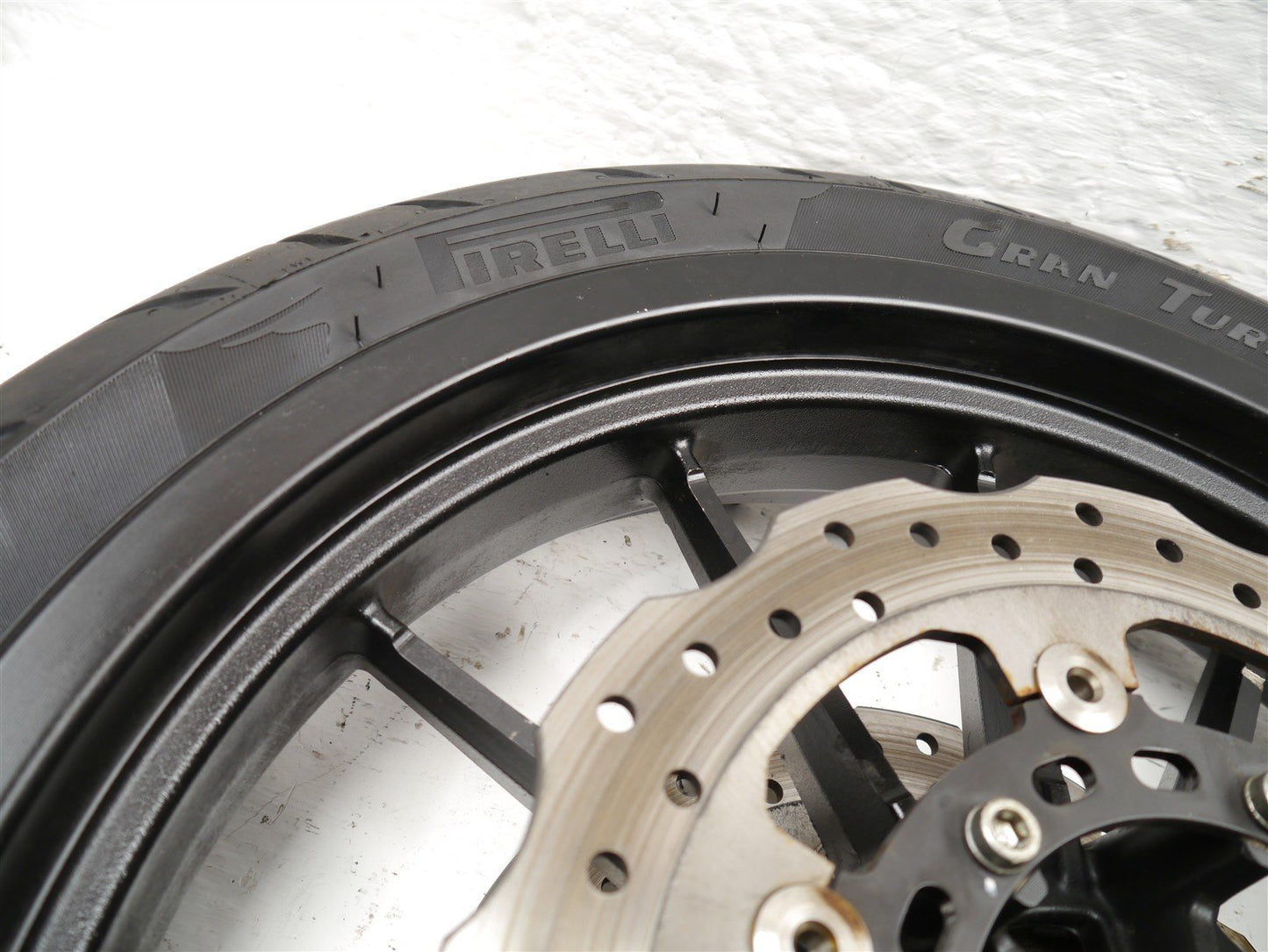 BENELLI 502 C FRONT WHEEL & TIRE & BRAKE DISC