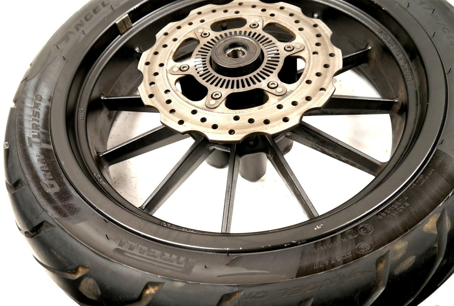 BENELLI 502 C REAR WHEEL & TIRE & BRAKE DISC