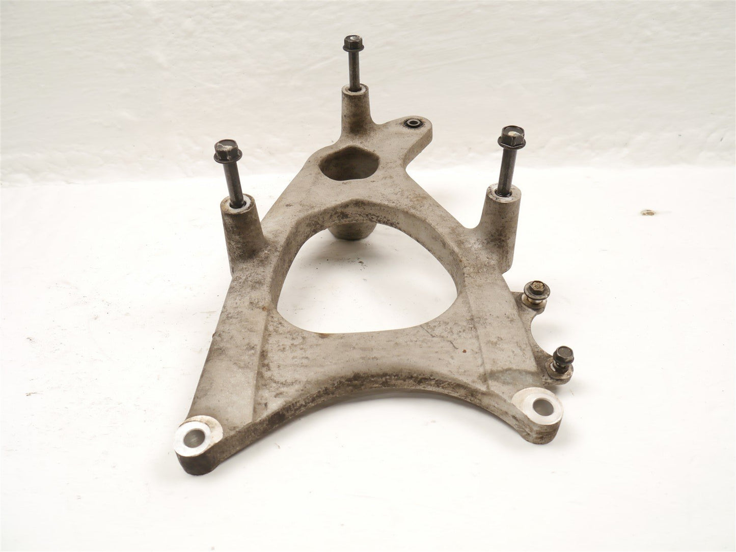 HONDA PCX 125 2021-2024 REAR WHEEL BRACKET MOUNT