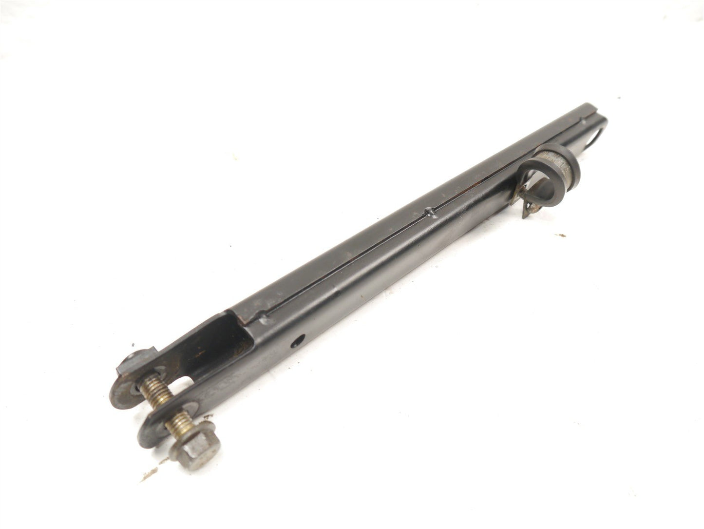 TRIUMPH TRIDENT SPRINT 900 1992-1998 REAR BRAKE TORQUE ARM