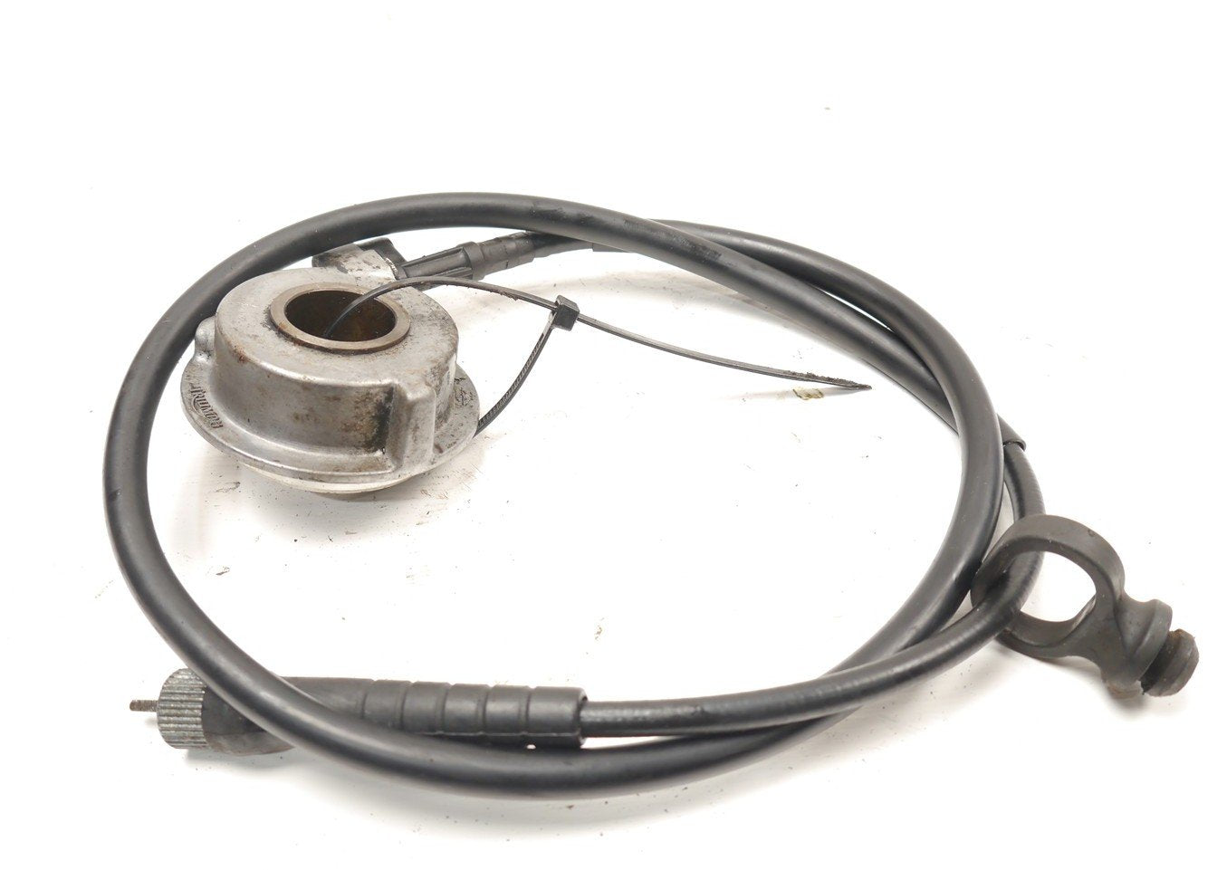 TRIUMPH TRIDENT SPRINT 900 1992-1998 SPEEDOMETER DRIVE & CABLE 14K