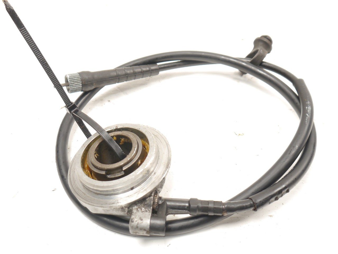 TRIUMPH TRIDENT SPRINT 900 1992-1998 SPEEDOMETER DRIVE & CABLE 14K