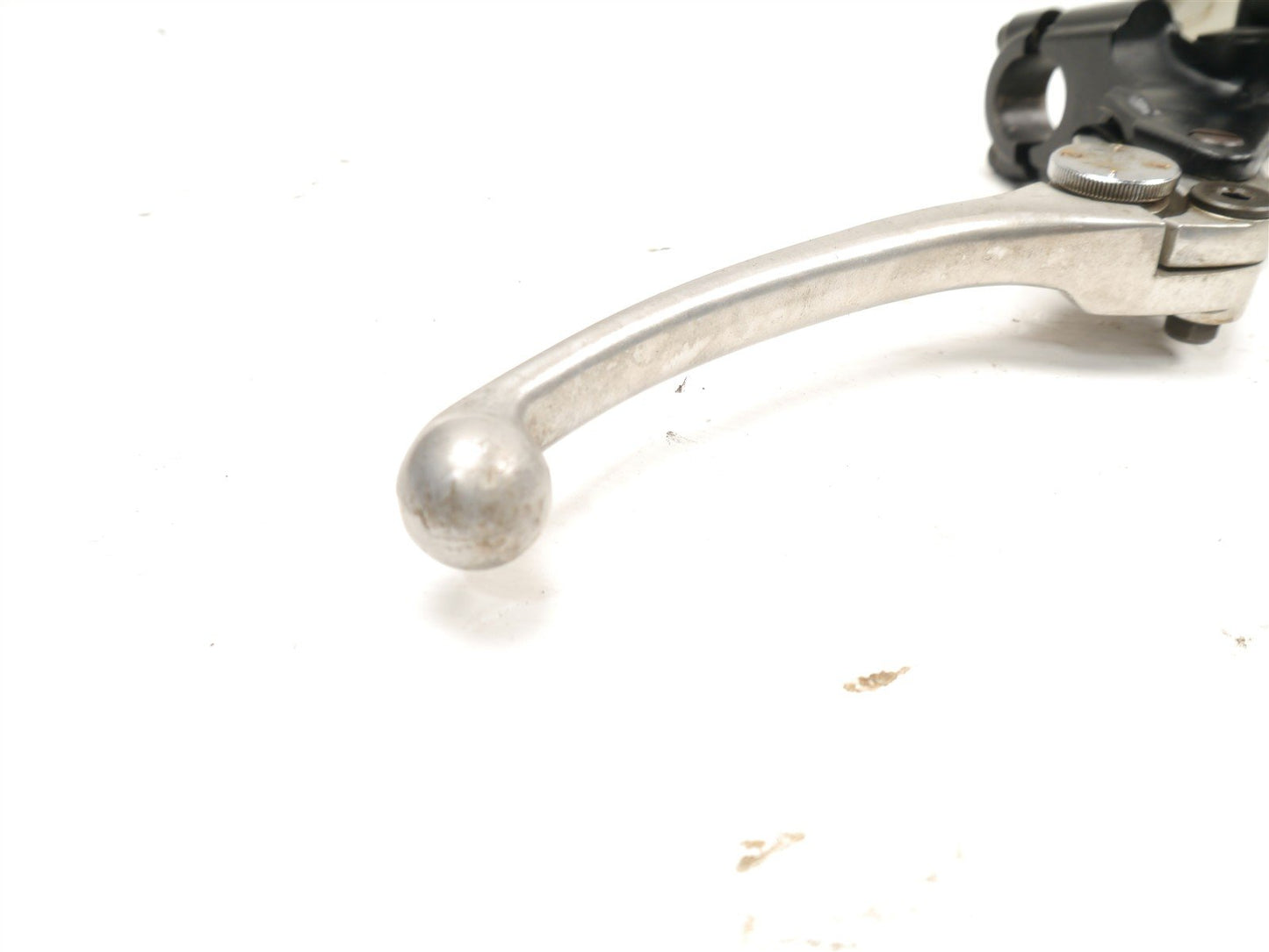 TRIUMPH SPRINT ST 955I 1999-2004 FRONT BRAKE MASTER CYLINDER LEVER & RESERVOIR