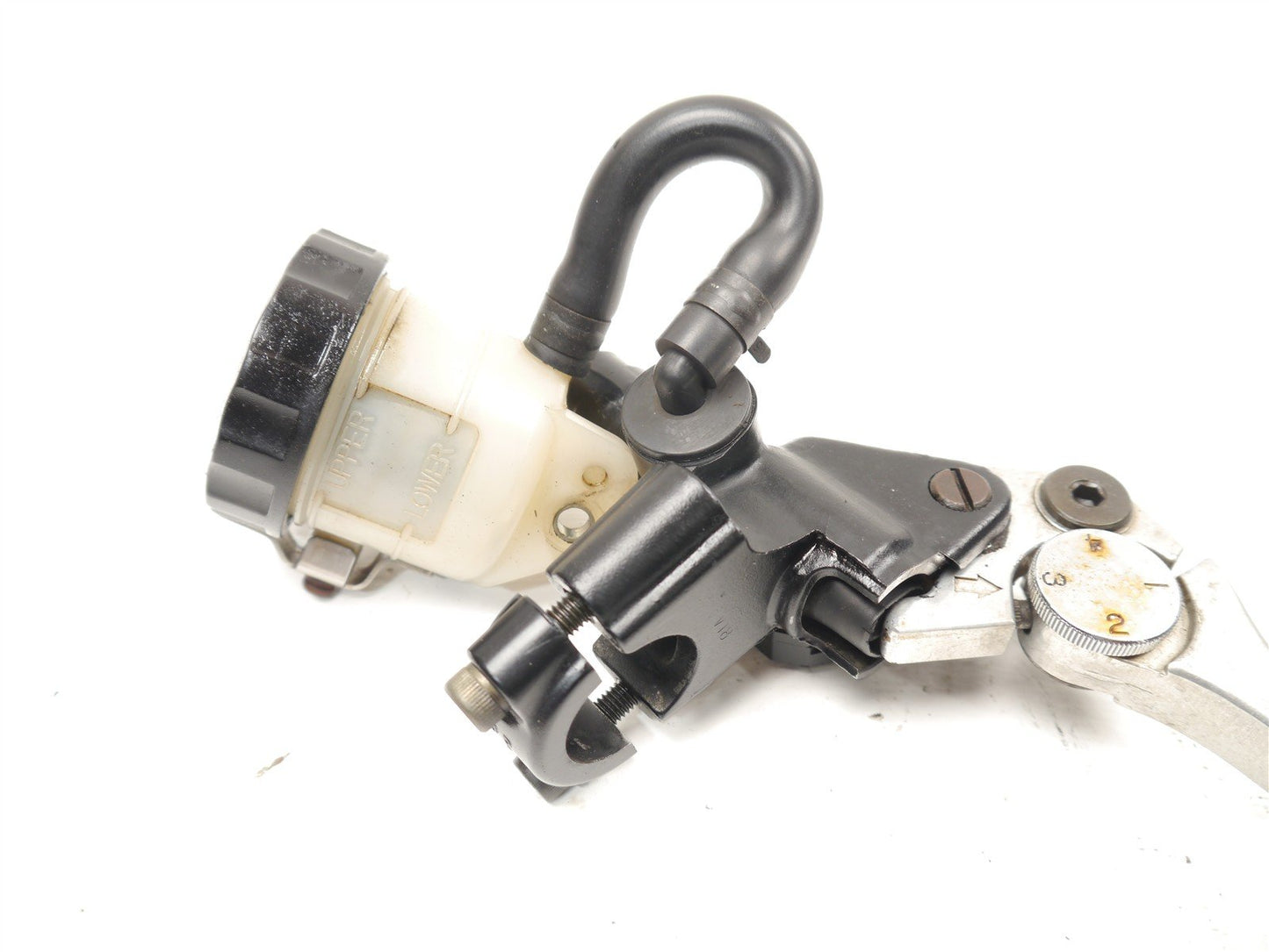 TRIUMPH SPRINT ST 955I 1999-2004 FRONT BRAKE MASTER CYLINDER LEVER & RESERVOIR