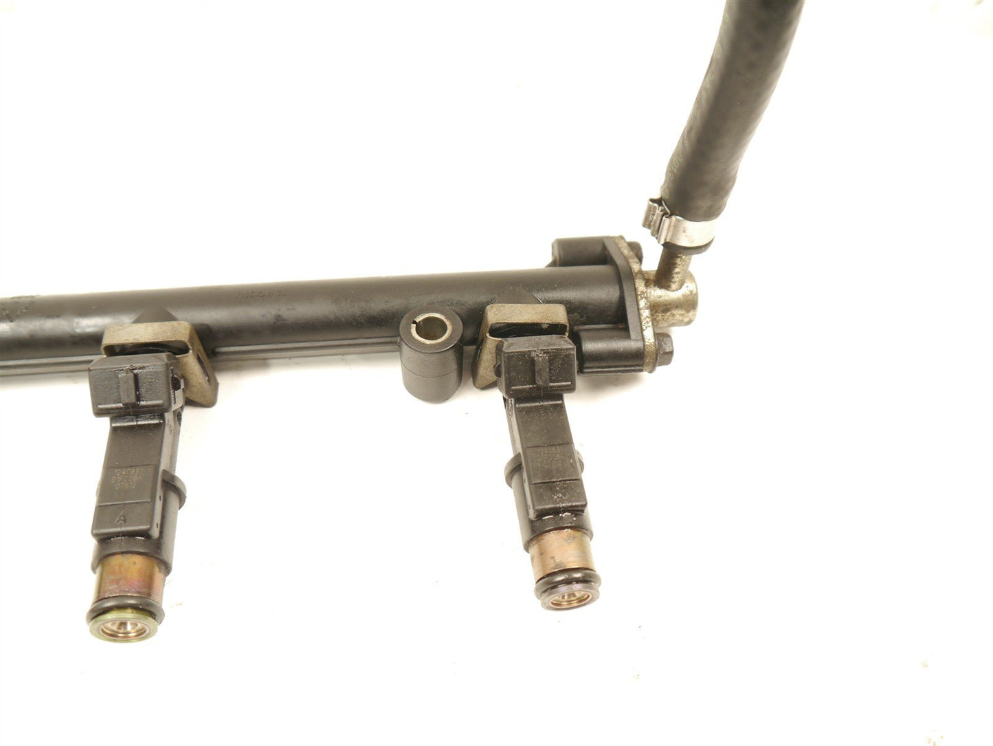 TRIUMPH SPRINT ST 955I 1999-2004 FUEL INJECTORS AND RAIL