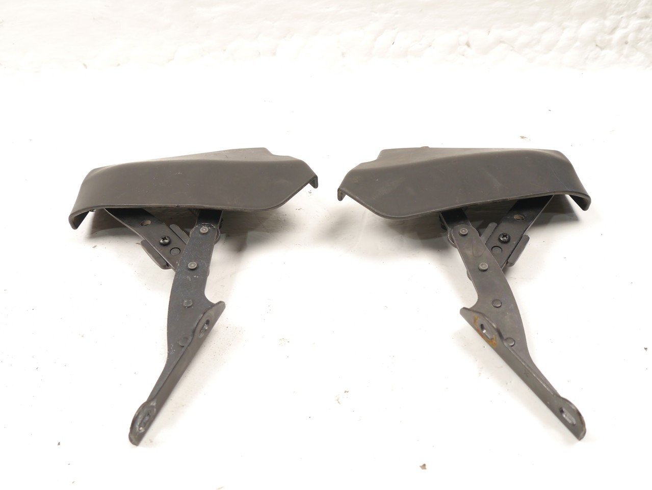 PIAGGIO MP3 400 2006-2012 BOOT HINGES