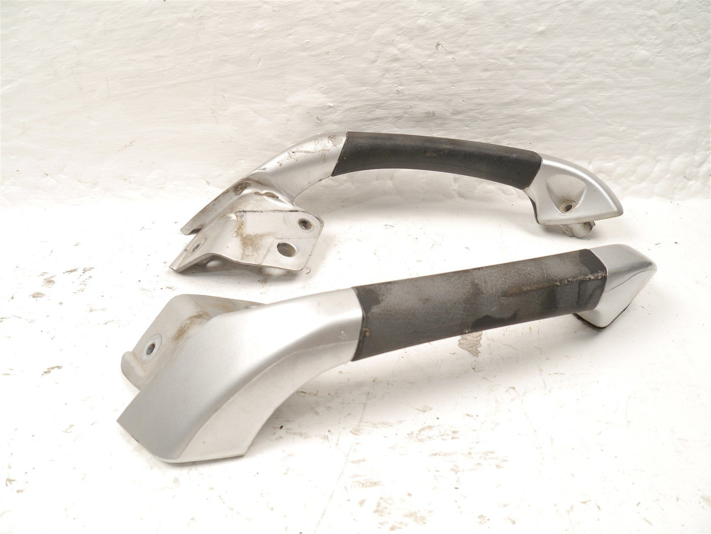 PIAGGIO MP3 400 2006-2012 PAASSENGER GRAB RAILS
