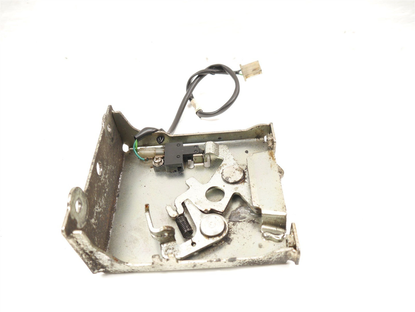 HONDA FES 125 S-WING 2007-2015 SEAT LOCK MECHANISM